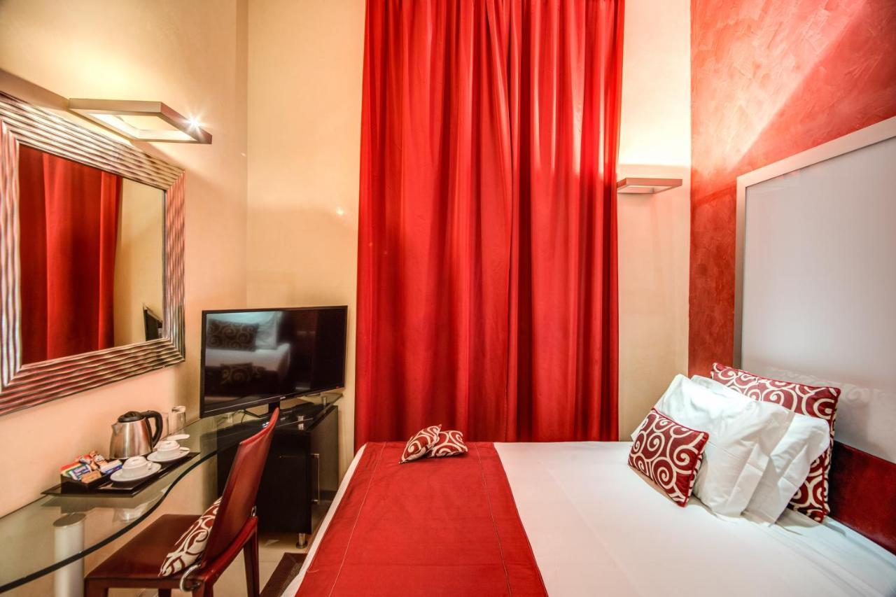 Rome Easy Rooms ภายนอก รูปภาพ